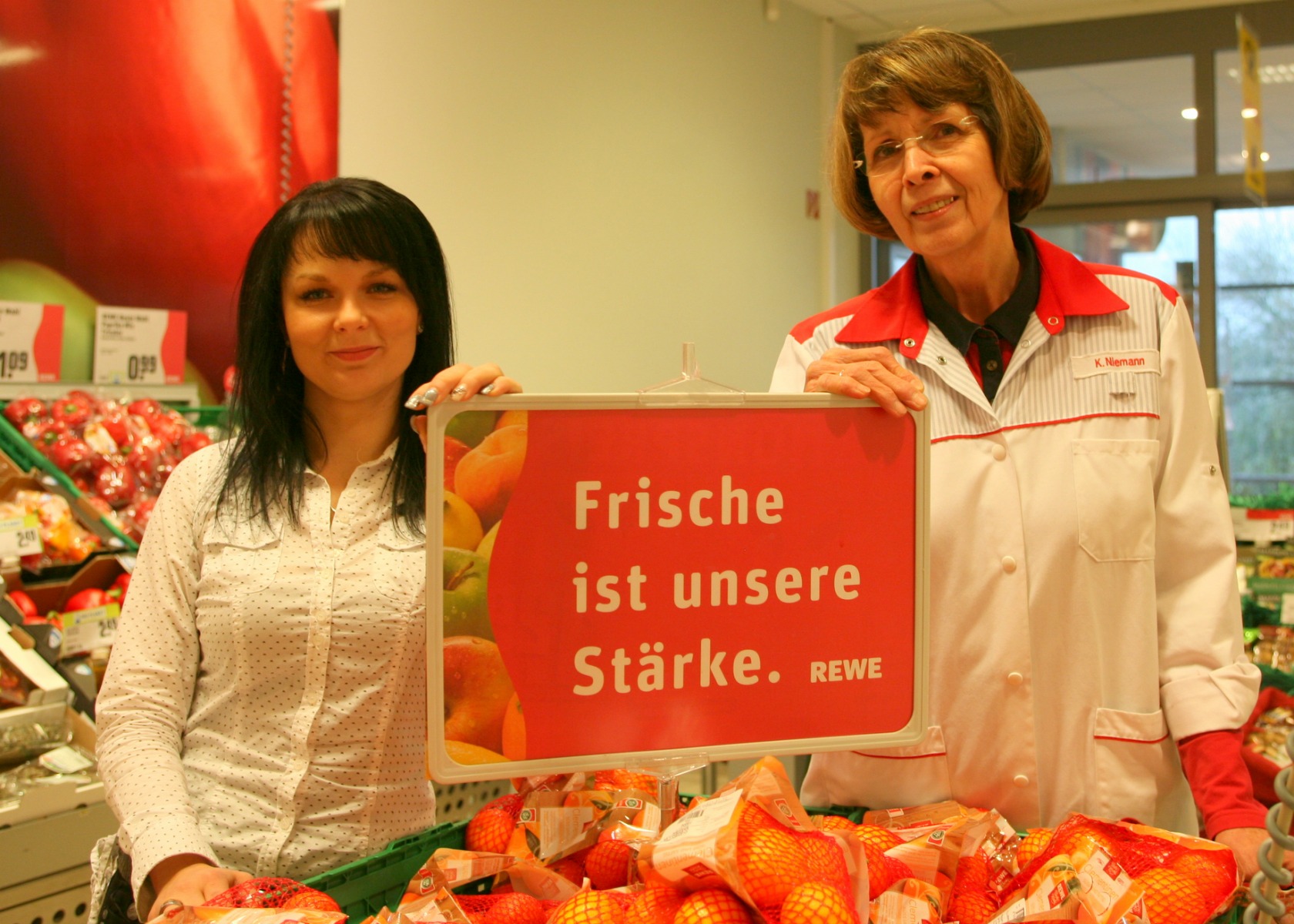 Jena Winzerla. Ramona Roscher und Karla Niemann (v.l.)