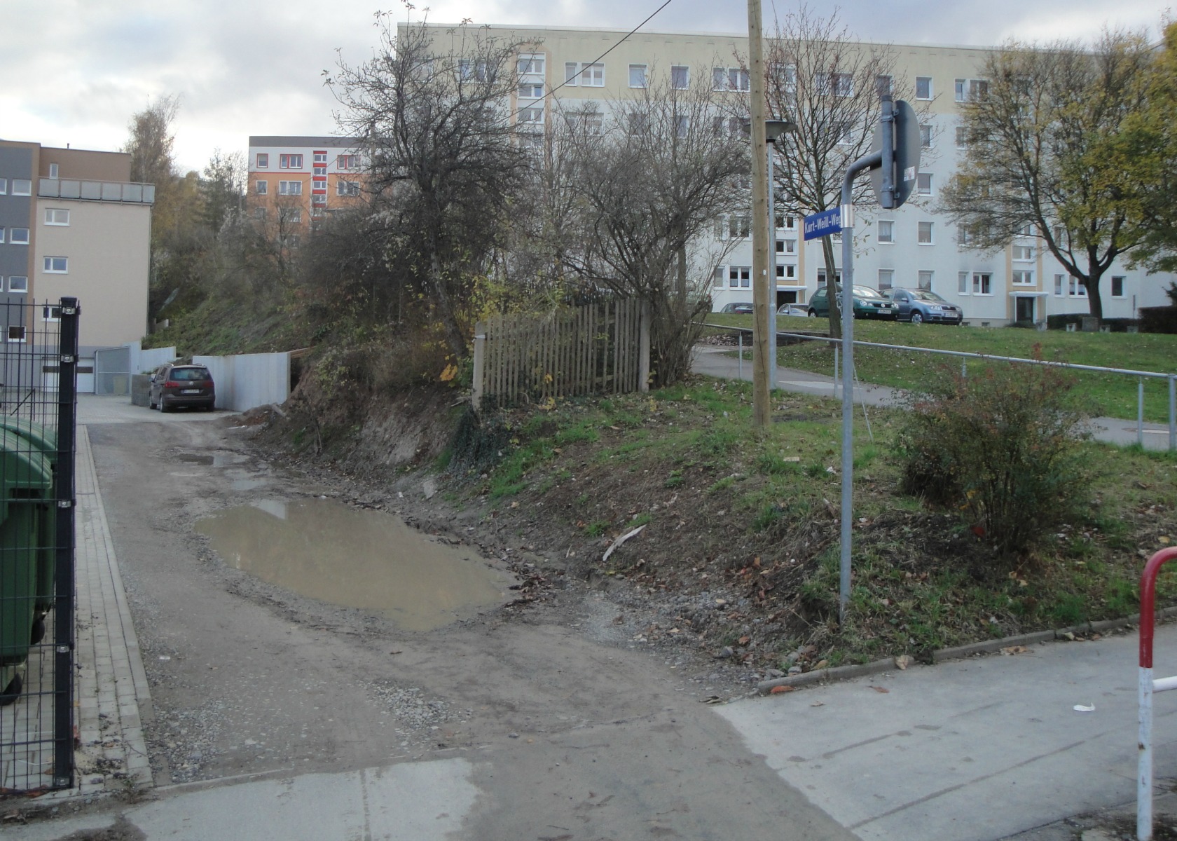 Jena Winzerla. Kurt-Weill-Weg