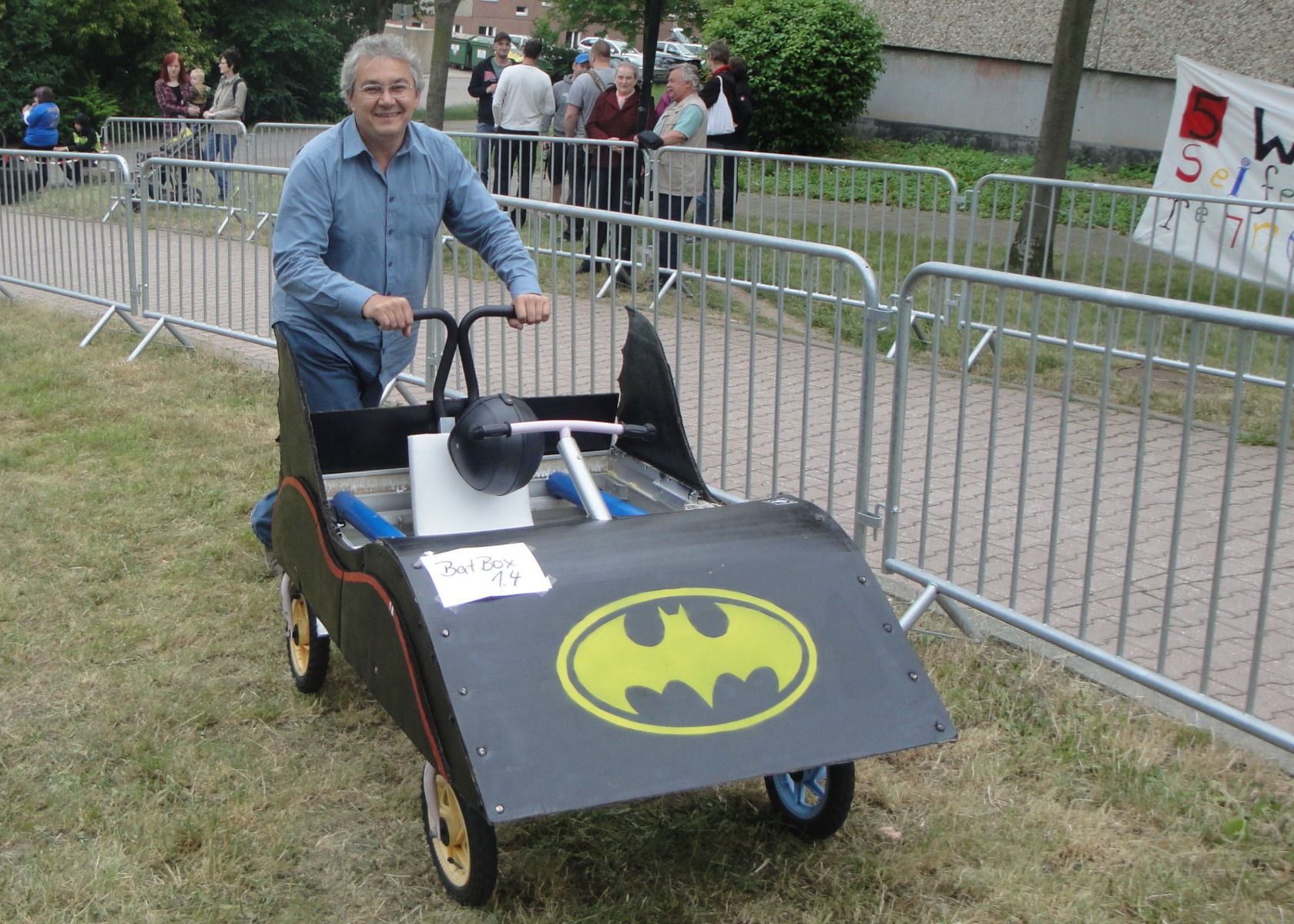 Jena Winzerla. 5. Seifenkistenrennen 21.06.14 Vassili Janke