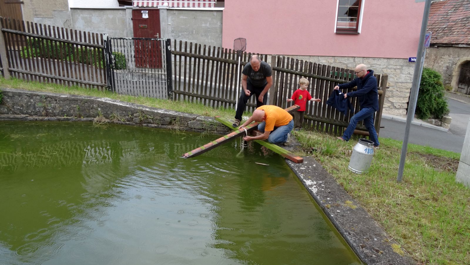 Jena Winzerla. Dorfteich