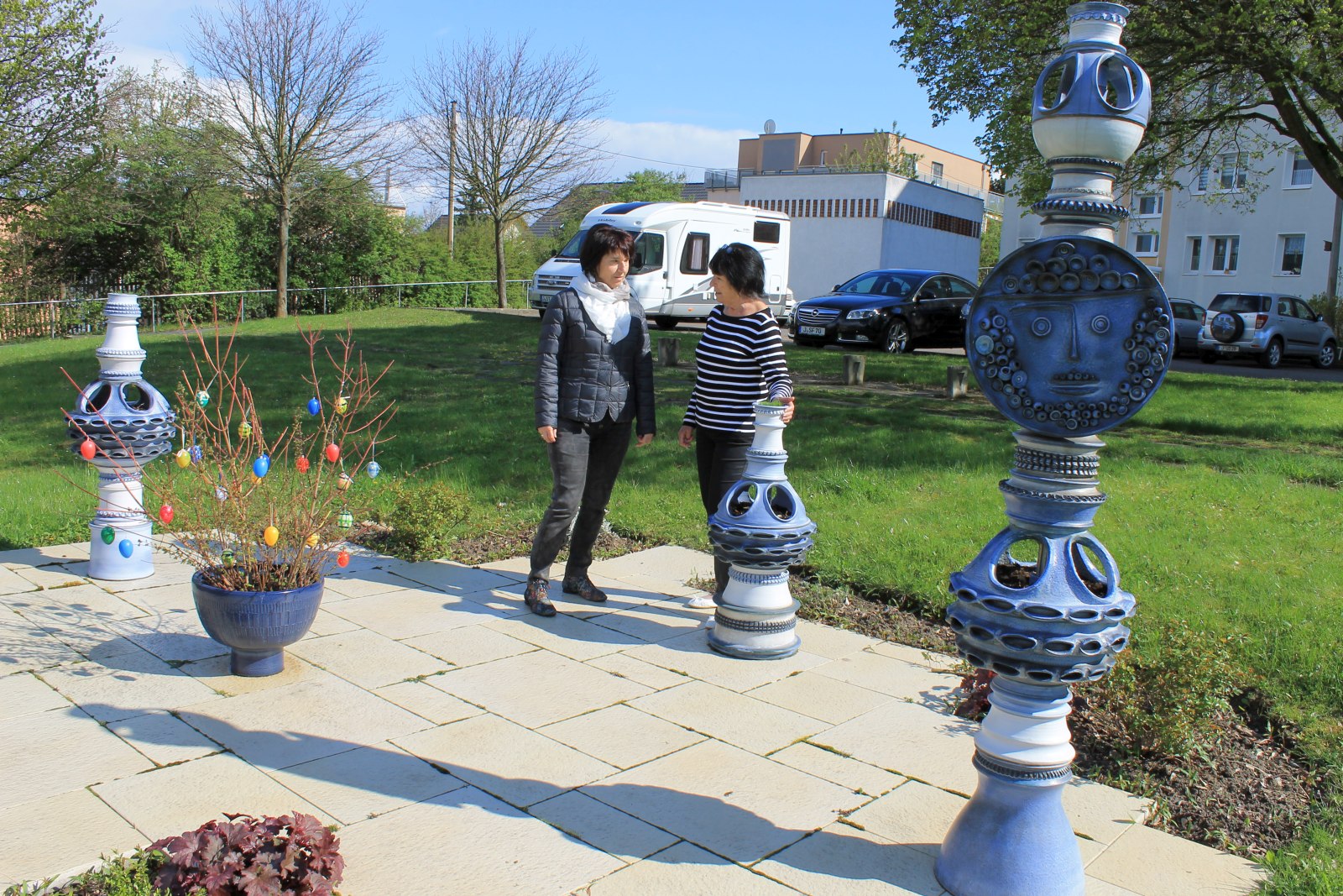 Jena Winzerla. Pflege Skulpturen