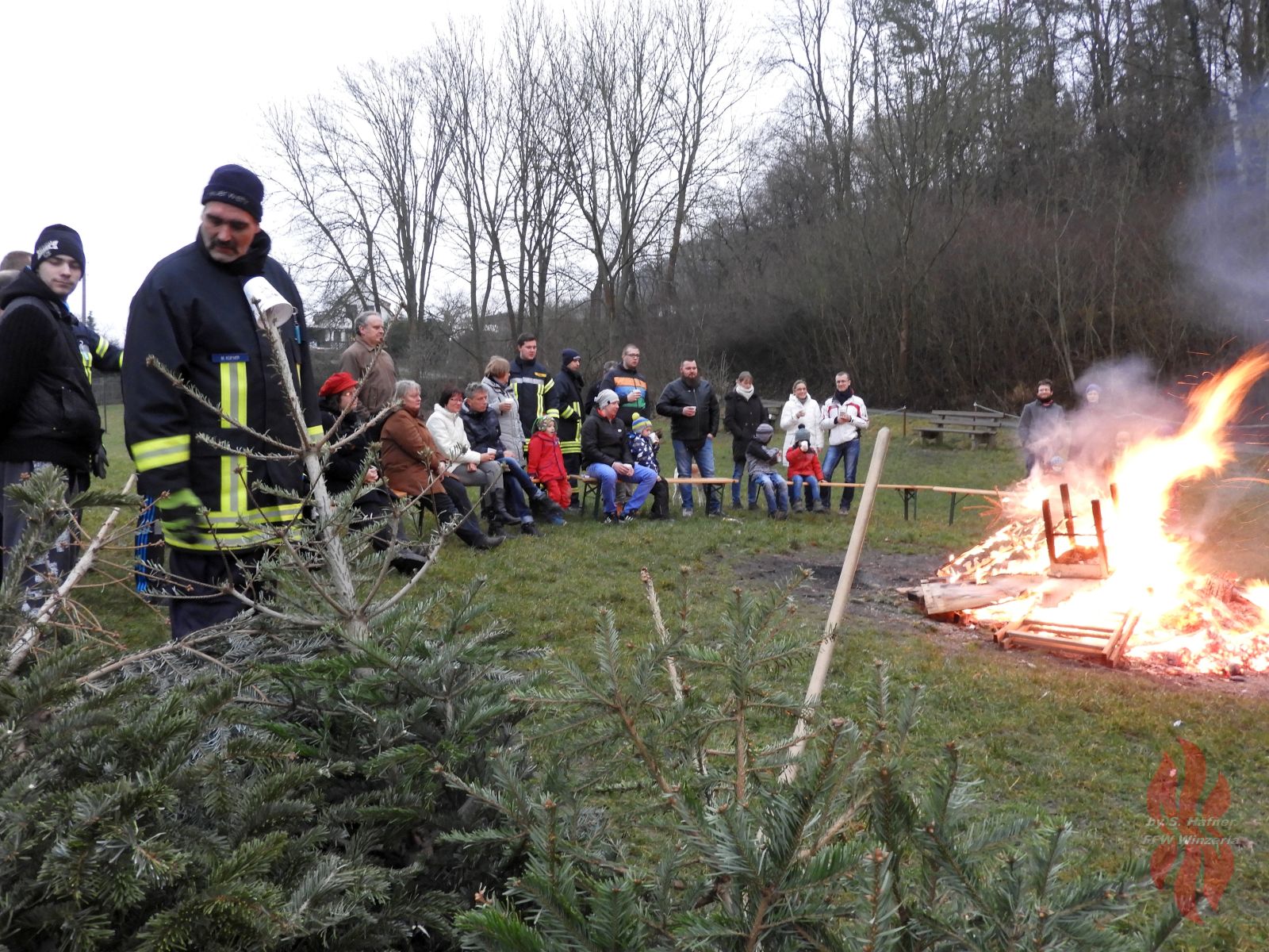 Jena Winzerla. Weihnachtsbaum verbrennen