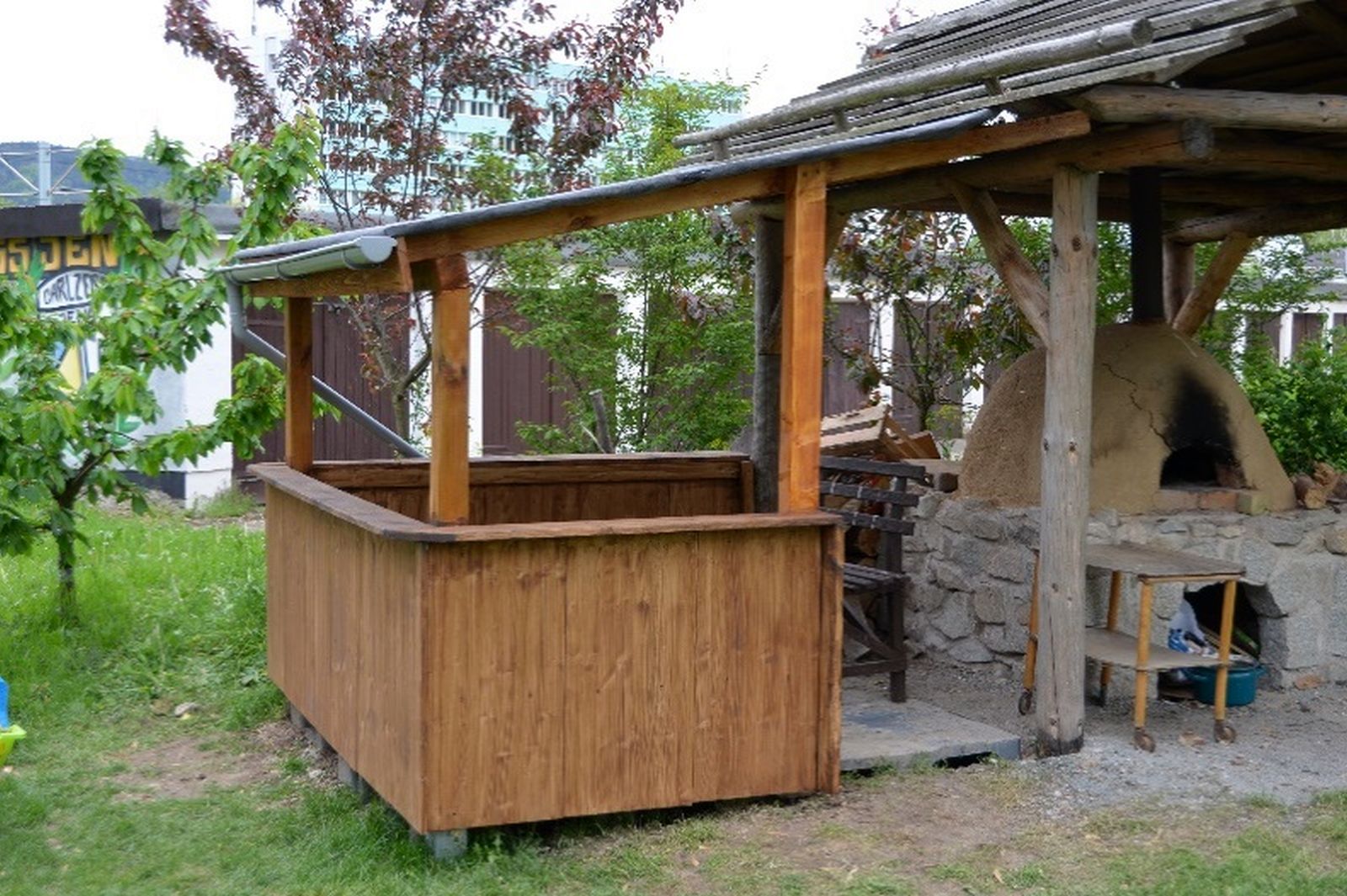 Jena-Winzerla.-Unterstand